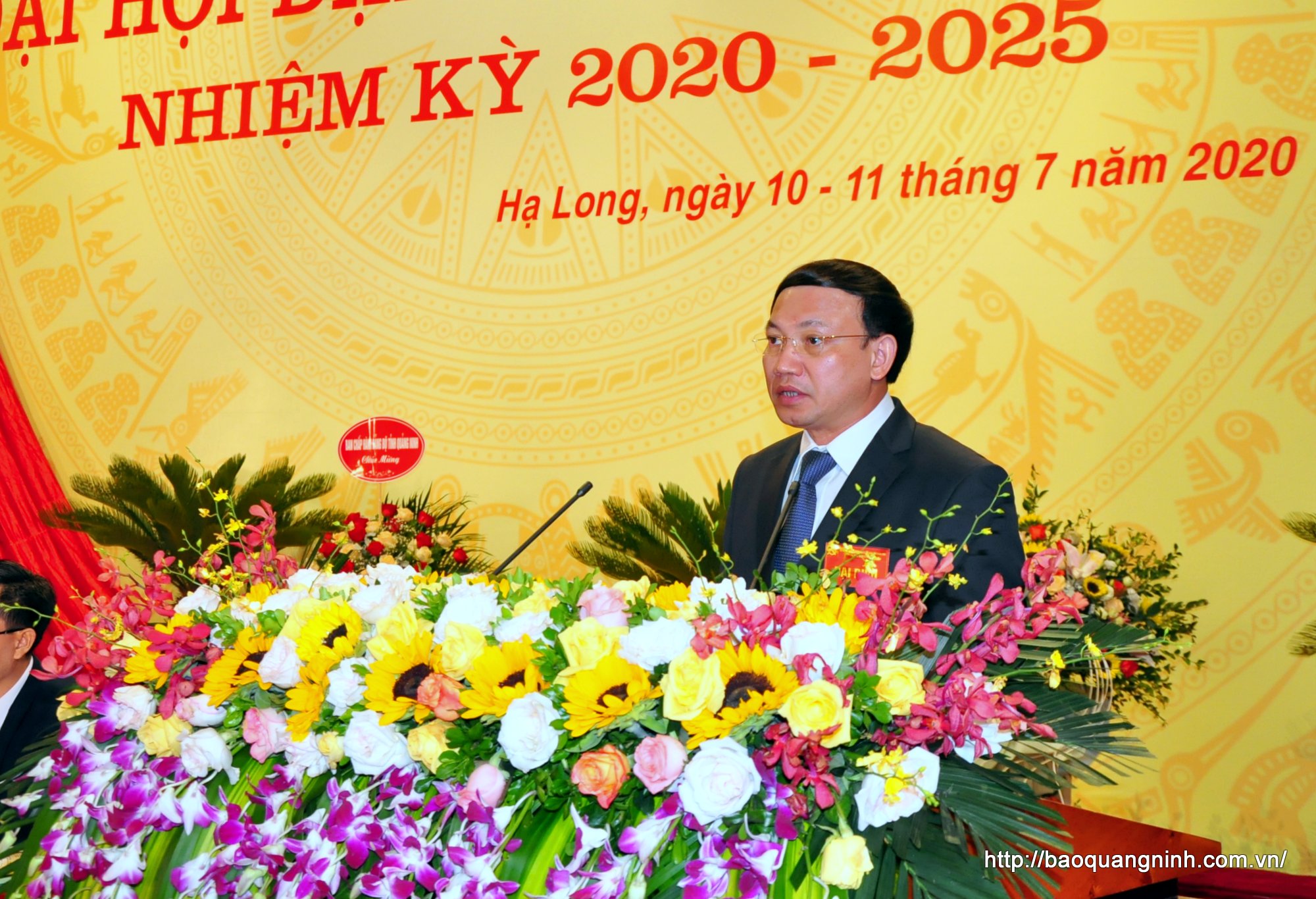 Đồng chí Nguyễn Xuân Ký, Bí thư Tỉnh ủy, Chủ tịch HĐND tỉnh, phát biểu chỉ đạo tại đại hội.