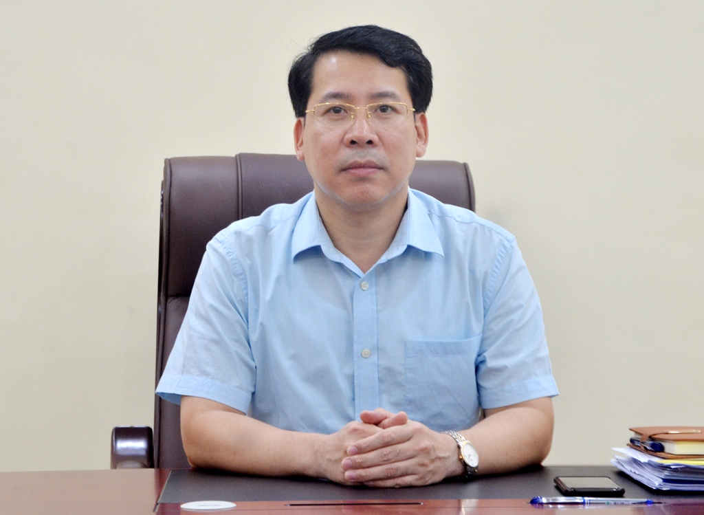 Đồng chí Trần Như Long, Bí thư Huyện ủy, Chủ tịch UBND huyện Cô Tô.