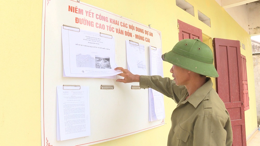 Quy hoạch điều chỉnh của tuyến cao tốc Vân Đồn - Cô Tô được công khai tới người dân tại các nhà văn hóa thôn