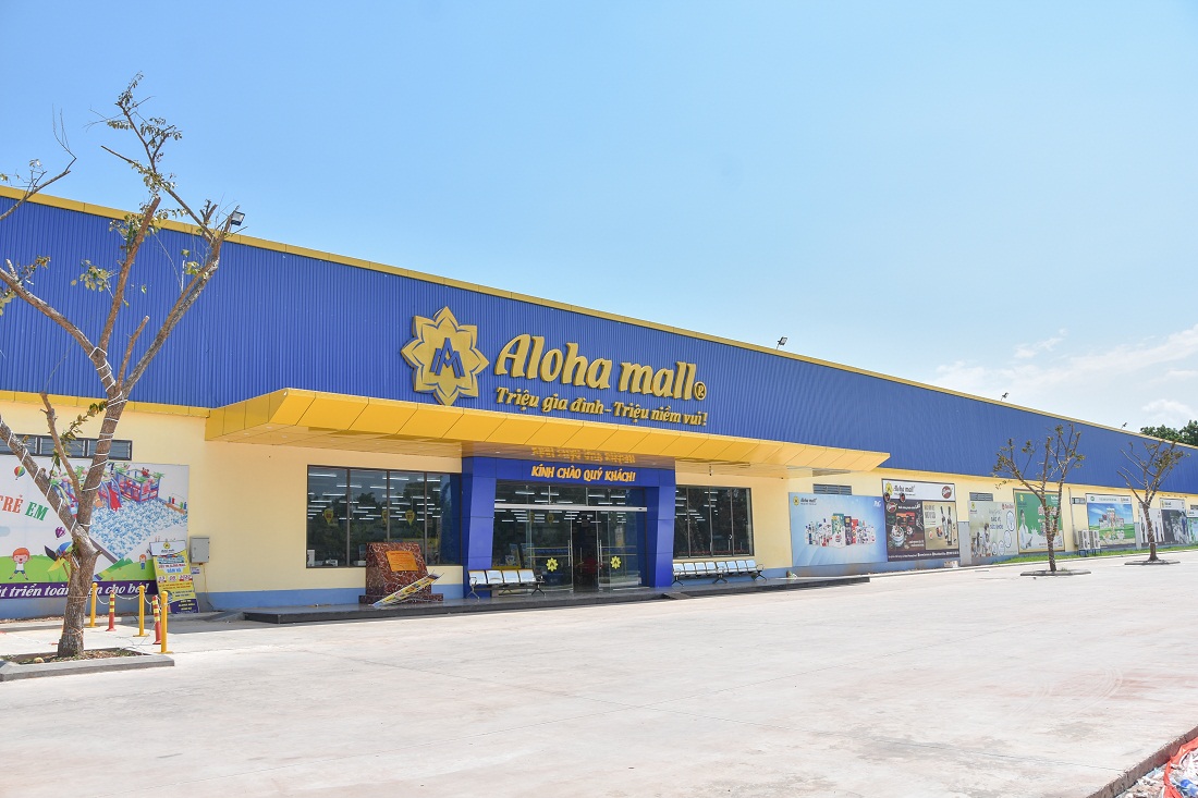 Siêu thị ALOHA Mall (Công ty TNHH Thái Hưng) khai trương, đi vào hoạt động từ ngày 13/6/2020, là siêu thị đầu tiên trên địa bàn huyện Đầm Hà.