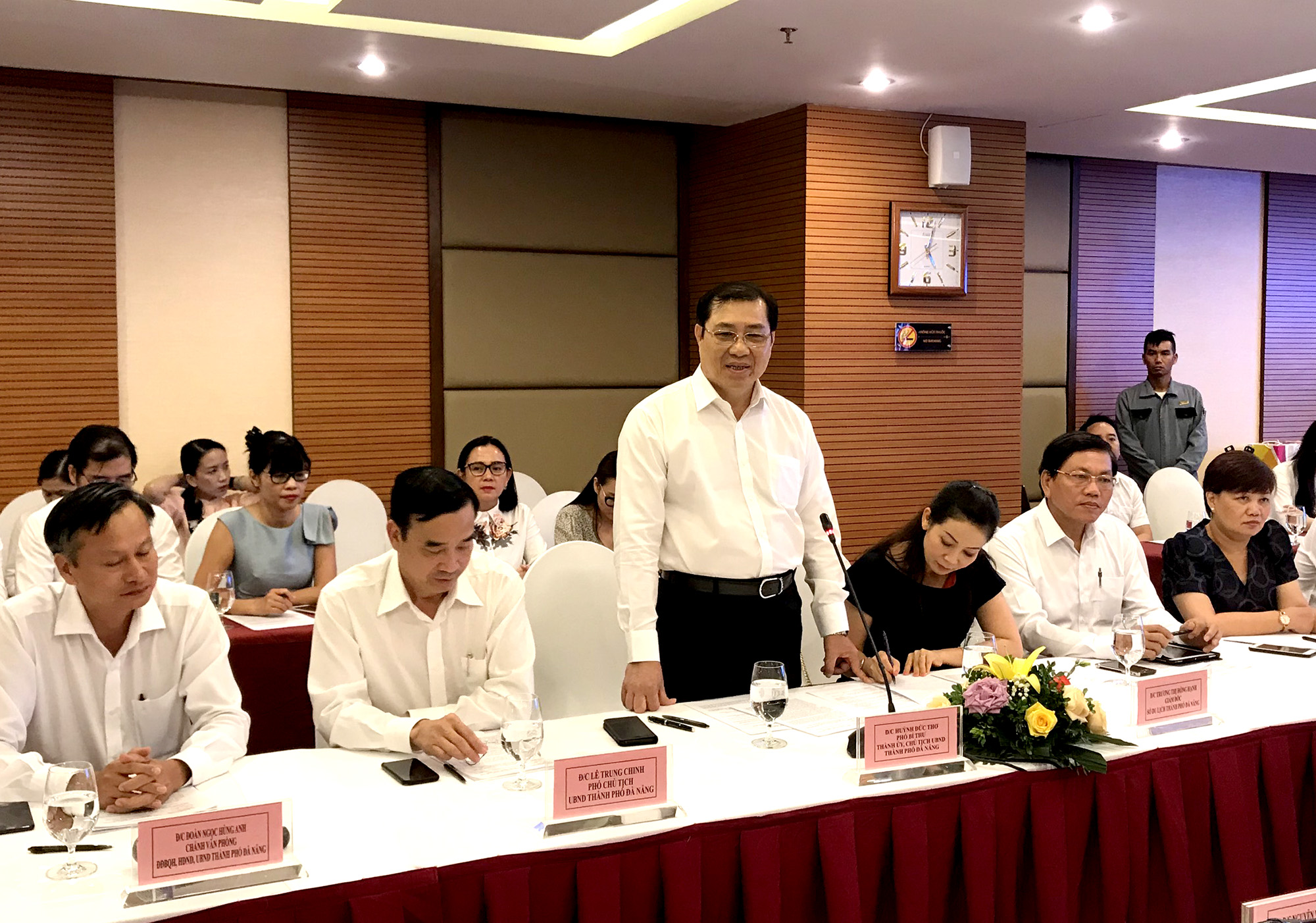 Phó Chủ tịch UBND TP Đà Nẵng Lê Trung Chinh ấn tượng với sự phát triển của Quảng Ninh trong thời gian qua. 
