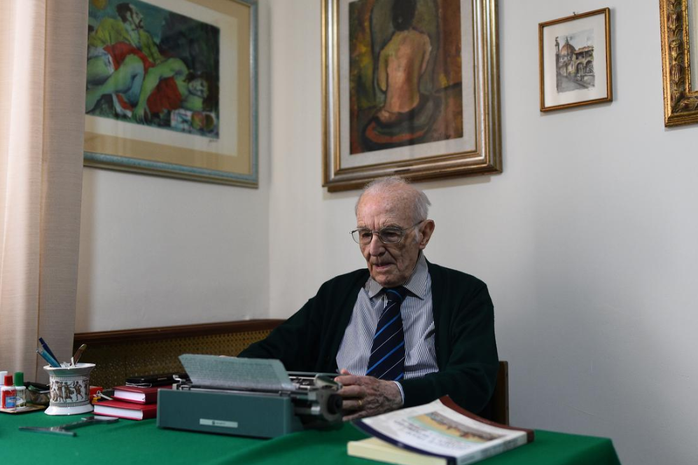 Ông Guiseppe Paterno. Ảnh: Guglielmo Mangiapane/ Reuters