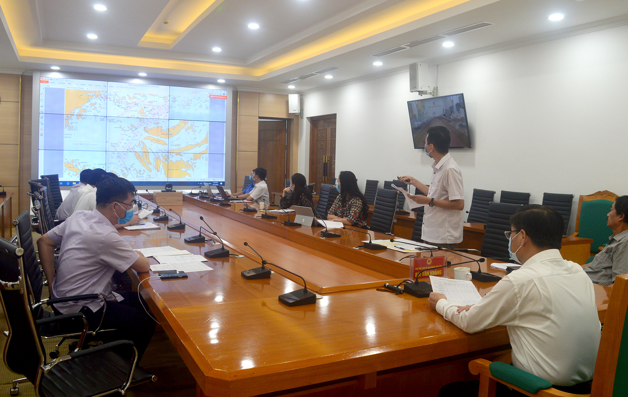 Lãnh đạo Sở Giao thông - Vận tải đề xuất tổng thể định hướng phát triển khu phao, chuyển tải khu vực Hòn Nét và Hòn Soi Mui (TP Cẩm Phả).