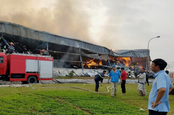 Cháy lớn tại Nhà máy sản xuất sợi Texhong Ngân Long, KCN Hải Yên, TP Móng Cái (năm 2018) gây thiệt hại nghiêm trọng.