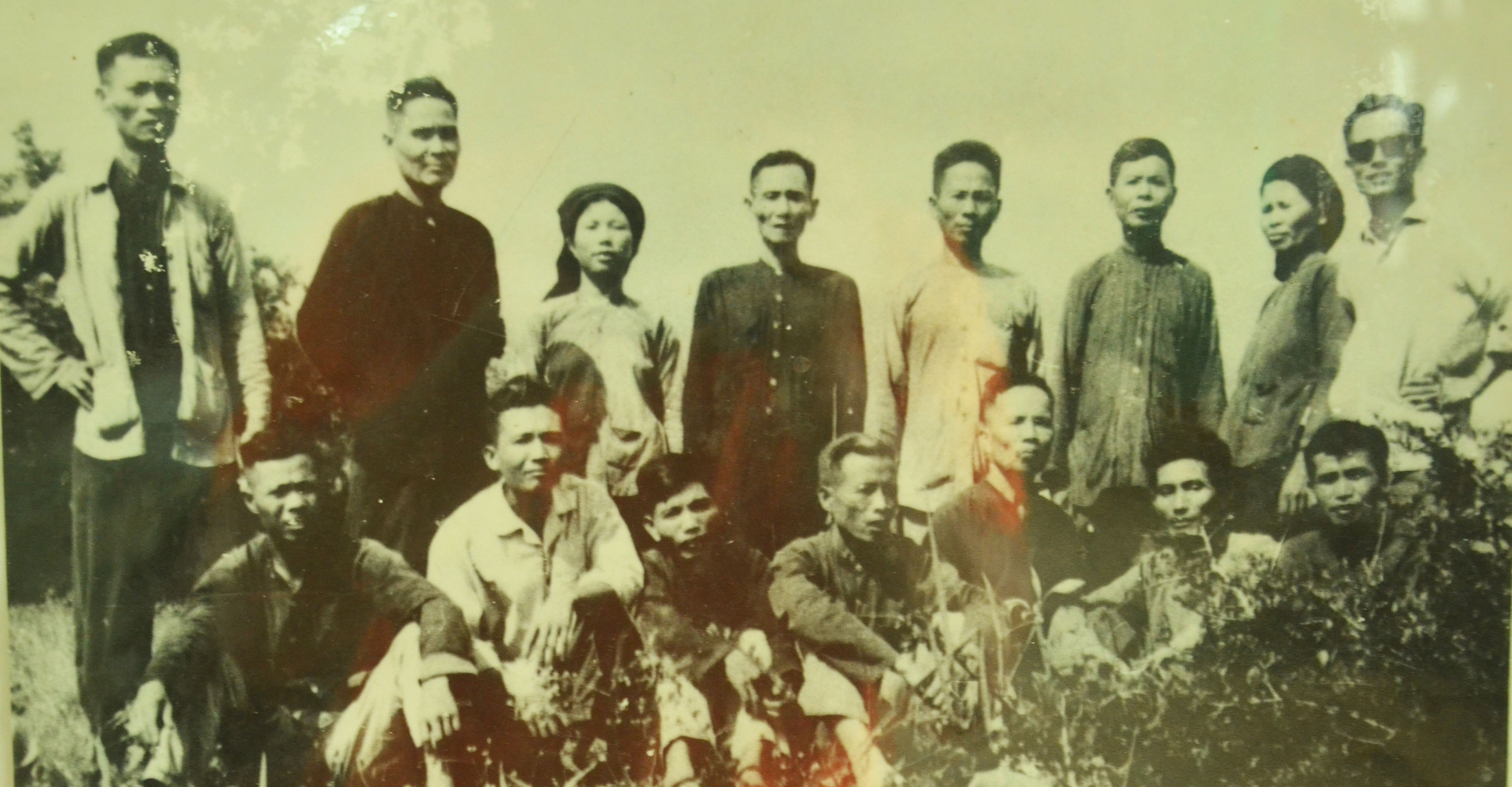 Tiểu đội Trần Phú thuộc Đệ tứ Chiến khu Đông Triều.