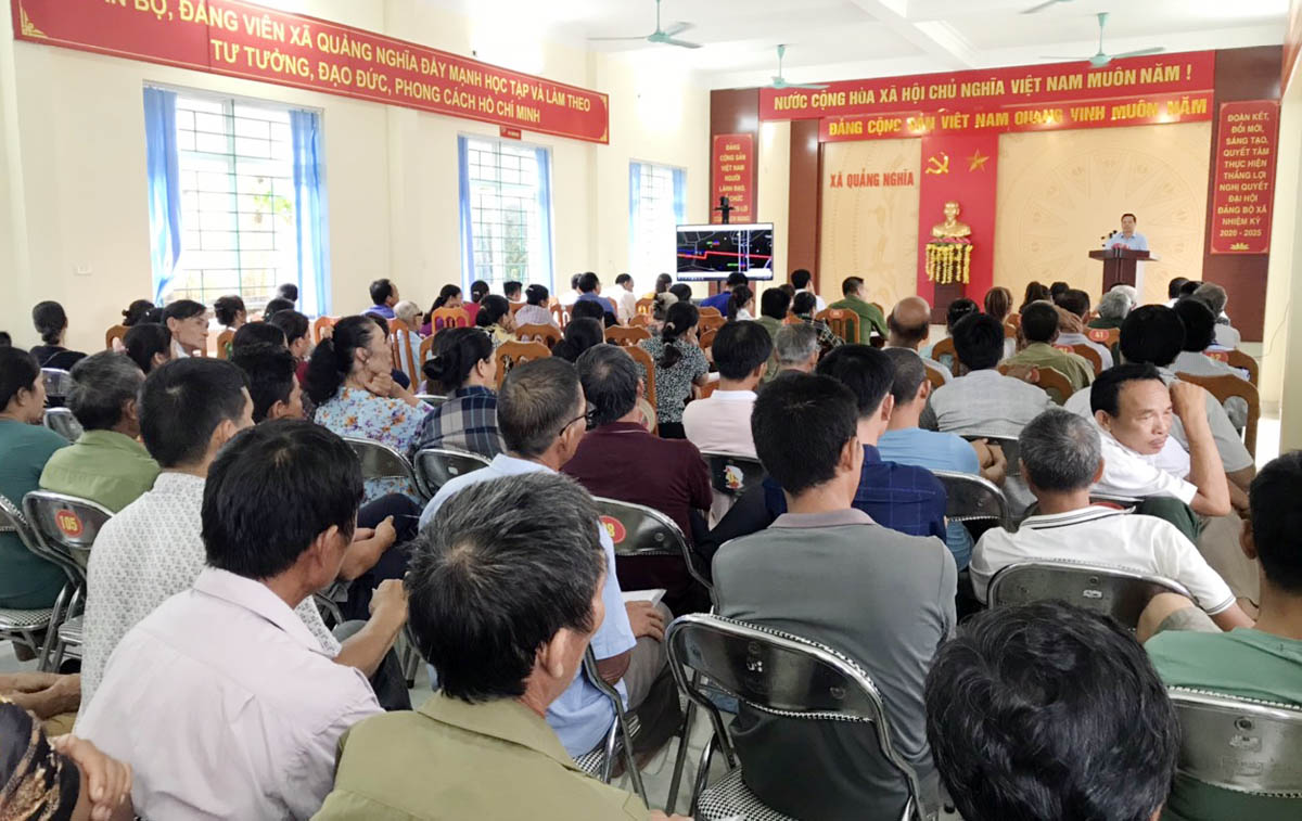  Hội Nông dân TP Móng Cái tuyên truyền, vận động, trao đổi với các hộ dân xã Quảng Nghĩa về chủ trương, chính sách liên quan đến GPMB cao tốc Vân Đồn - Móng Cái.