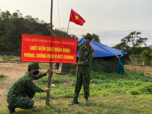  Chốt kiểm soát ngăn chặn, phòng chống dịch Covid-19, Đồn Biên phòng Hoành Mô (huyện Bình Liêu).