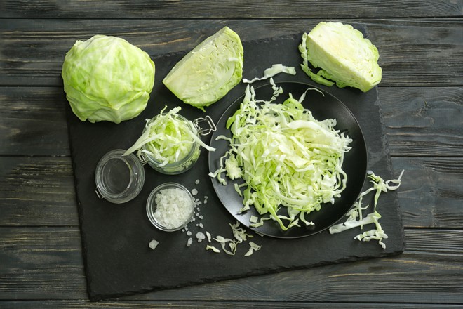 Ăn các loại rau họ cải như bắp cải, bông cải xanh... giúp giảm đau tim hoặc đột quỵ ở phụ nữ lớn tuổi /// Ảnh minh họa: Shutterstock