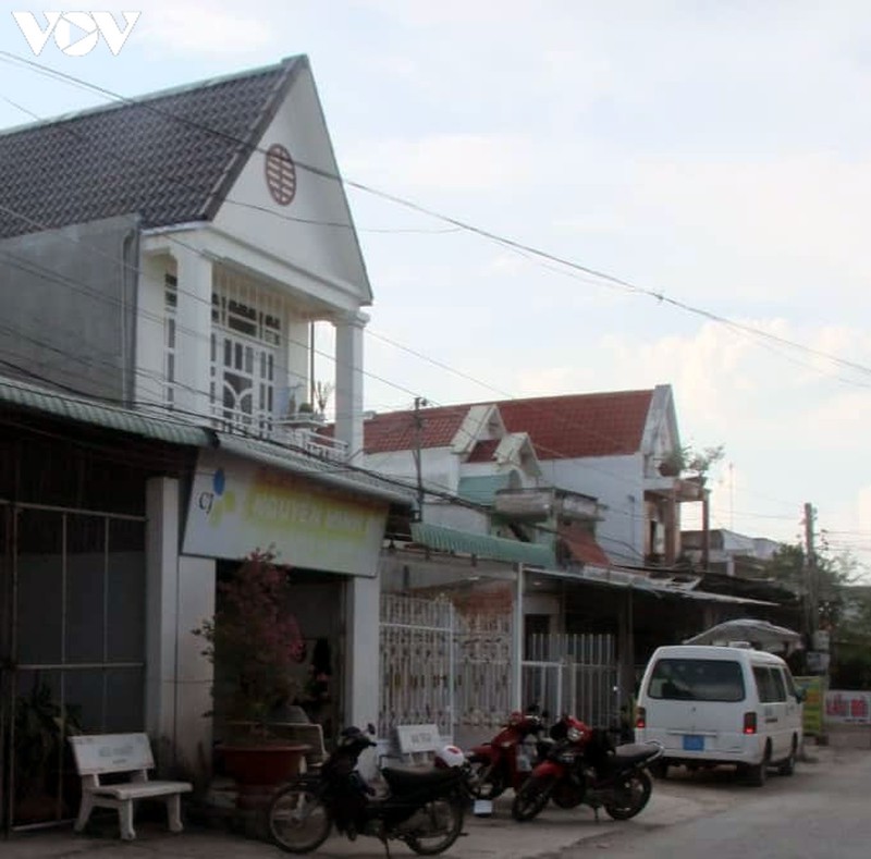  Căn nhà của ông Nguyễn Văn Đệ bị trộm vào lấy nhiều tài sản.