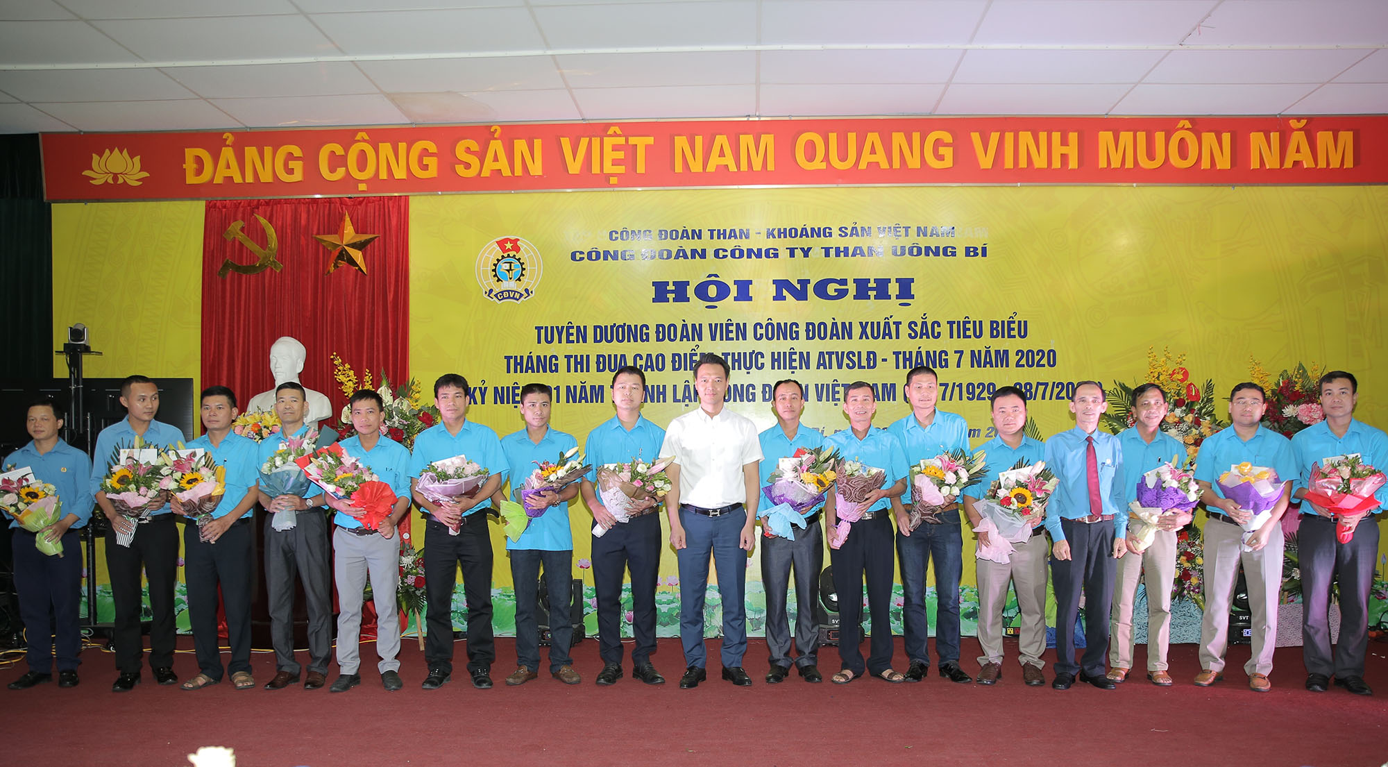 Công đoàn Công ty Than Uông Bí tuyên dương đoàn viên xuất sắc trong tháng thi đua thực hiện ATVSLĐ - tháng 7/2020.