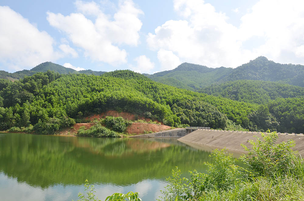 Công trình hồ chứa nước Khe Mười, xã Đồn Đạc, huyện Ba Chẽ.