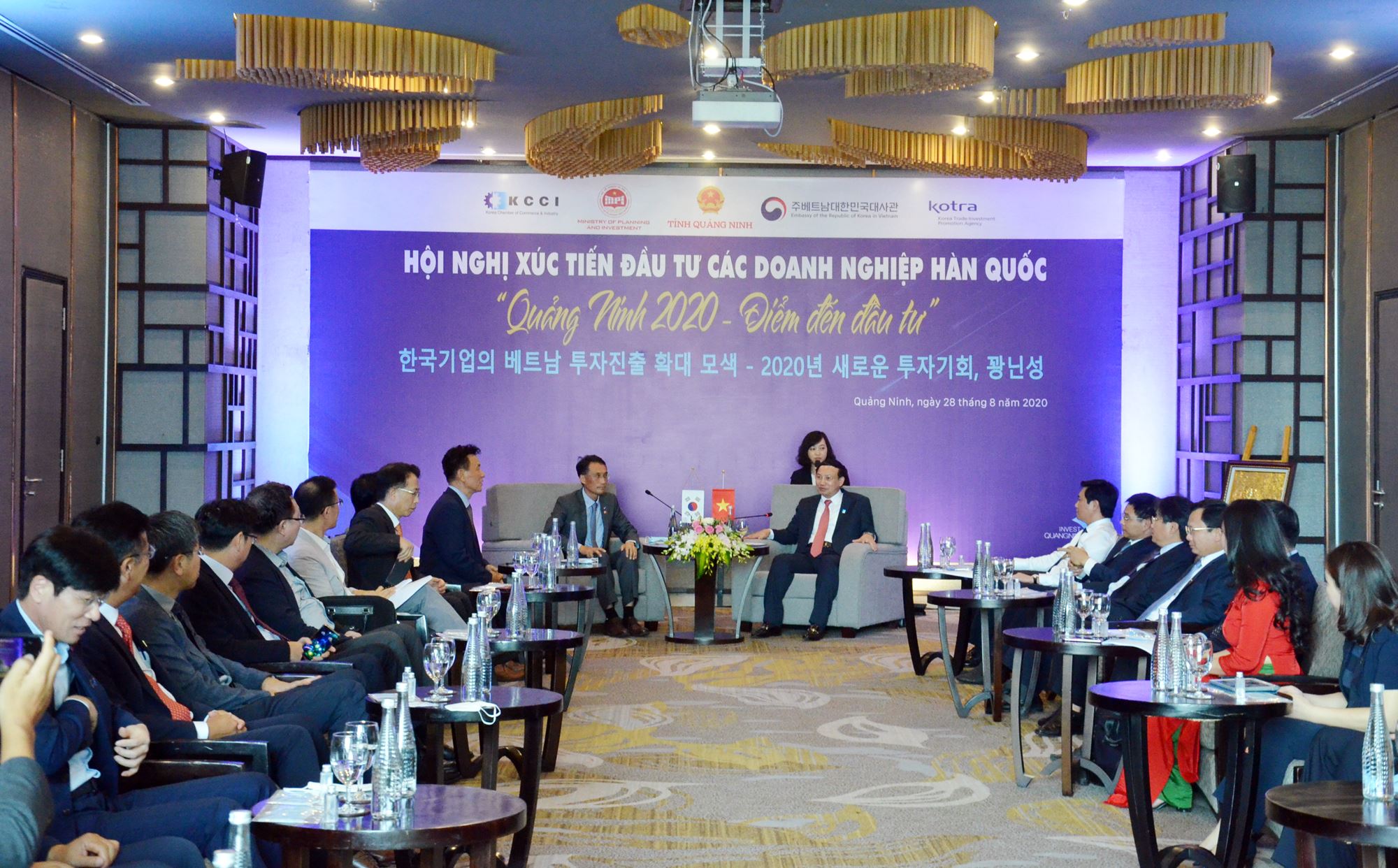  Quảng Ninh phối hợptổ chức Hội nghị Xúc tiến đầu tư các doanh nghiệp Hàn Quốc năm 2020 với chủ đề “Quảng Ninh 2020 - Điểm đến đầu tư”.