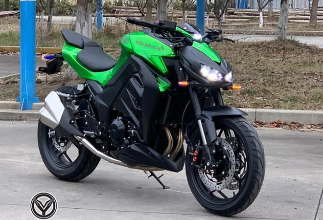 Mỹ nhân Việt đọ cá tính cùng xe môtô Kawasaki Z1000