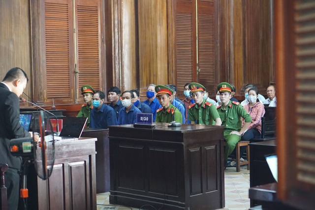 Các bị cáo tại tòa.