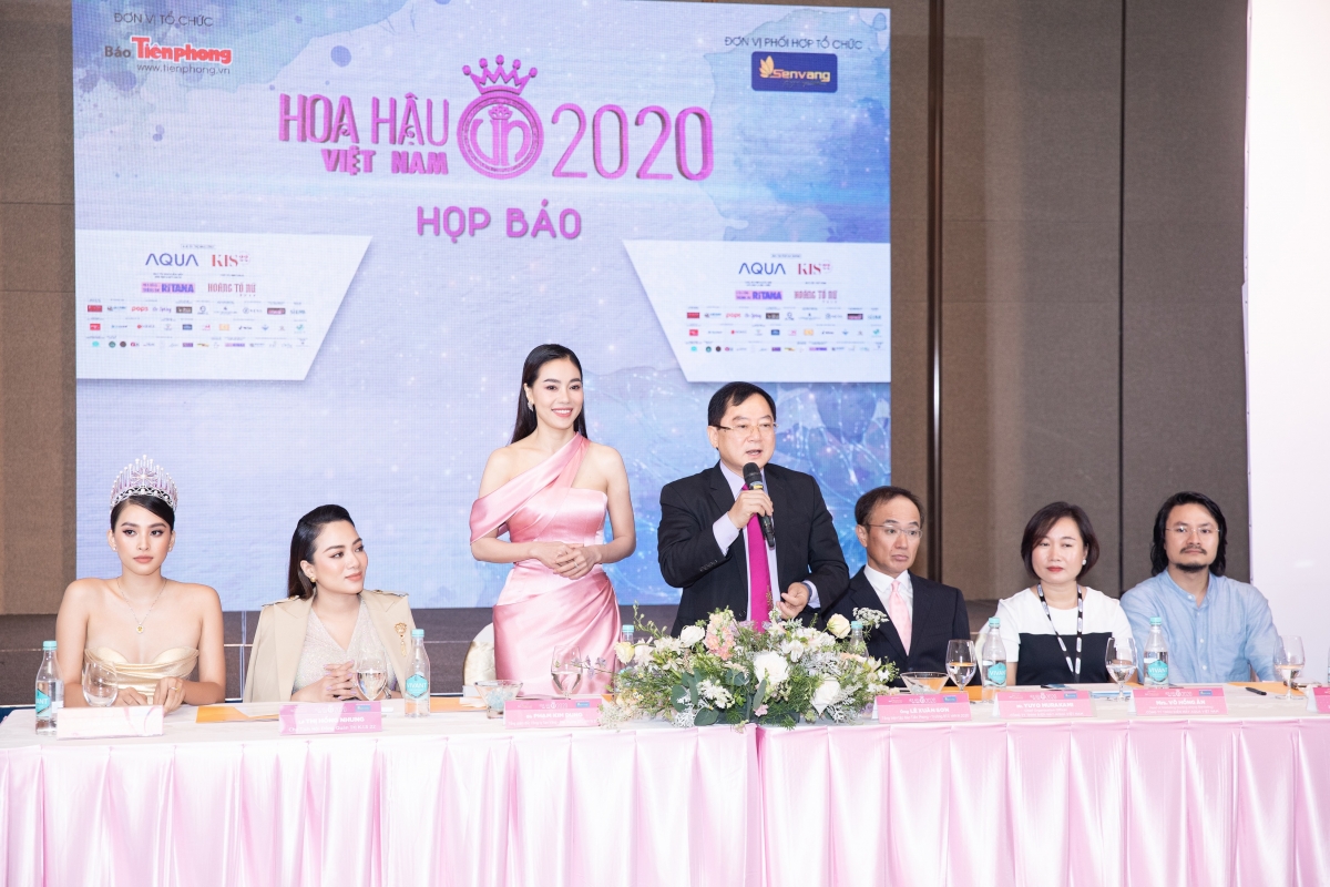 Toàn cảnh họp báo Hoa hậu Việt Nam 2020.
