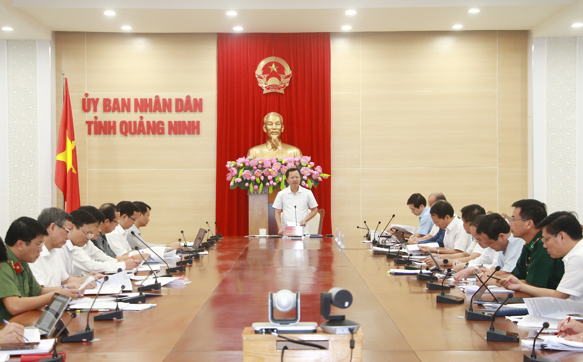 Đồng chí Cao Tường Huy, Phó Chủ tịch Thường trực UBND tỉnh, phát biểu kết luận.