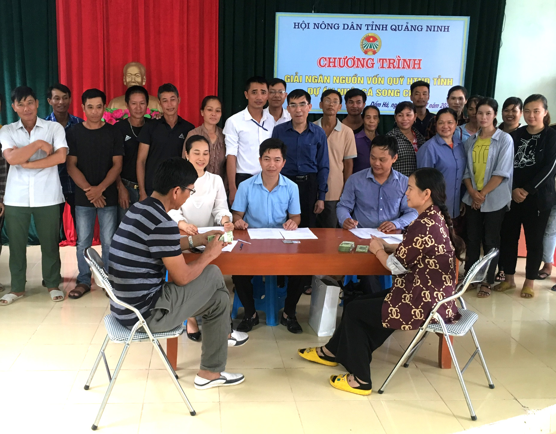 Nông dân huyện Đầm Hà được hỗ trợ vay vốn từ Quỹ HTND để sản xuất. Ảnh chụp tháng 7/2020. 