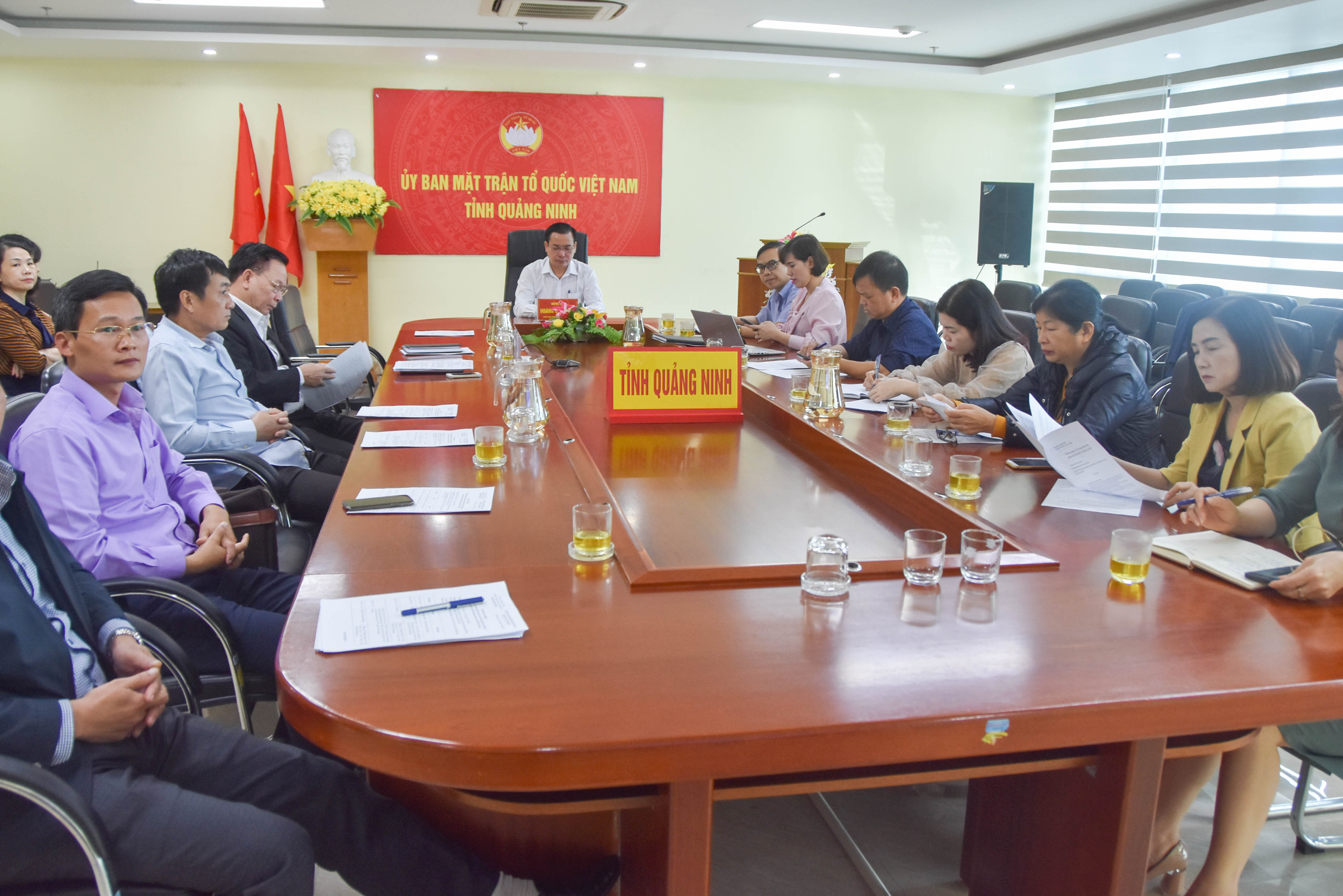 Các đại biểu tham dự hội nghị tại điểm cầu Quảng Ninh.