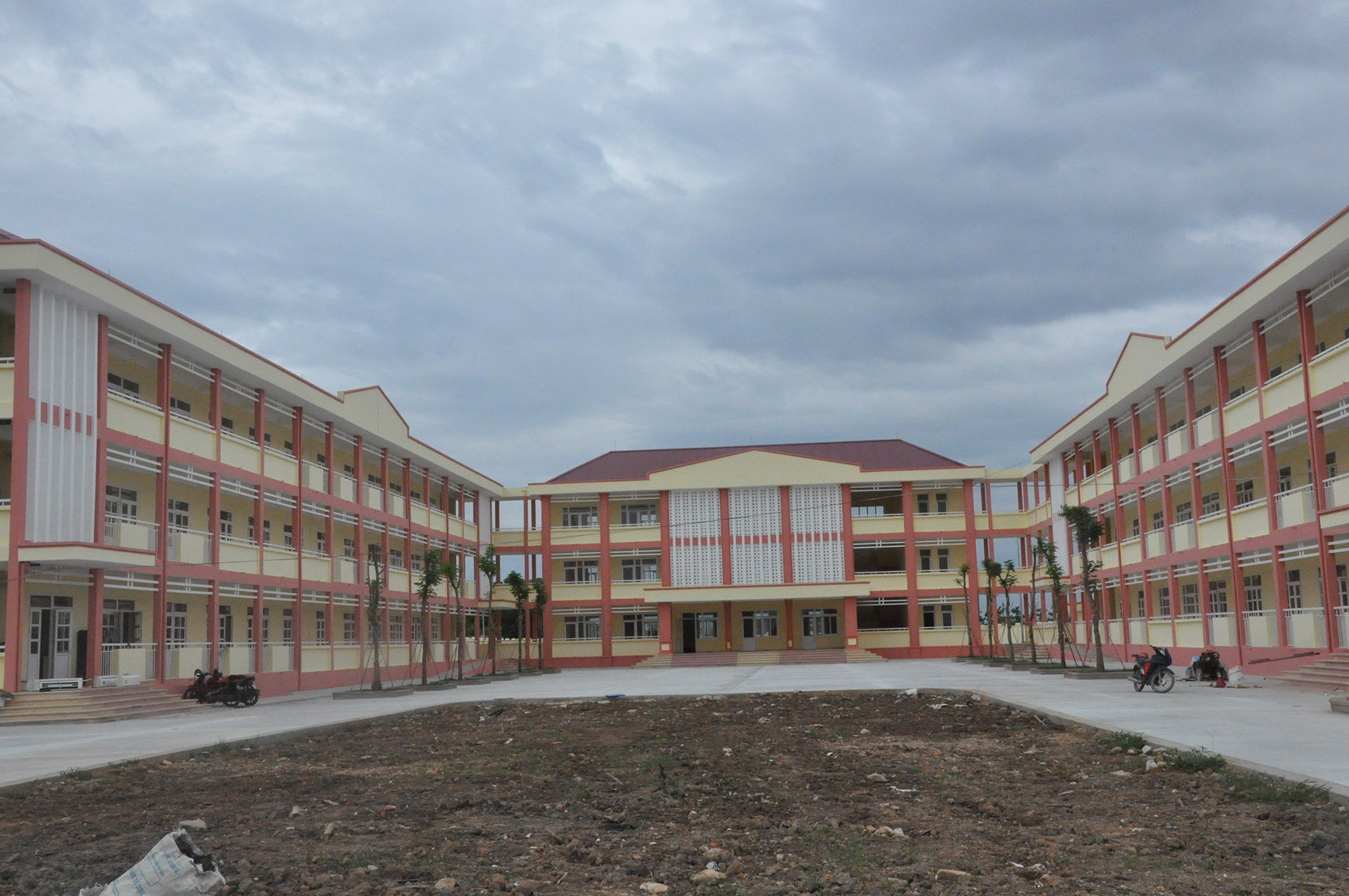 Công trình trường THCS Nguyễn Du đã hoàn thiện tháng 9.