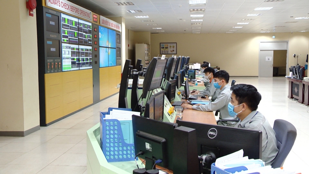Cùng với các nhà máy nhiệt điện, nhà máy điện khí LNG Quảng Ninh sẽ đảm bảo cung cấp điện 