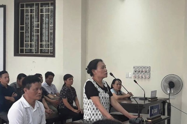 Vợ chồng ông Nguyễn Văn Lẫm và bà Phạm Thị Quyết tại phiên toà phúc thẩm 