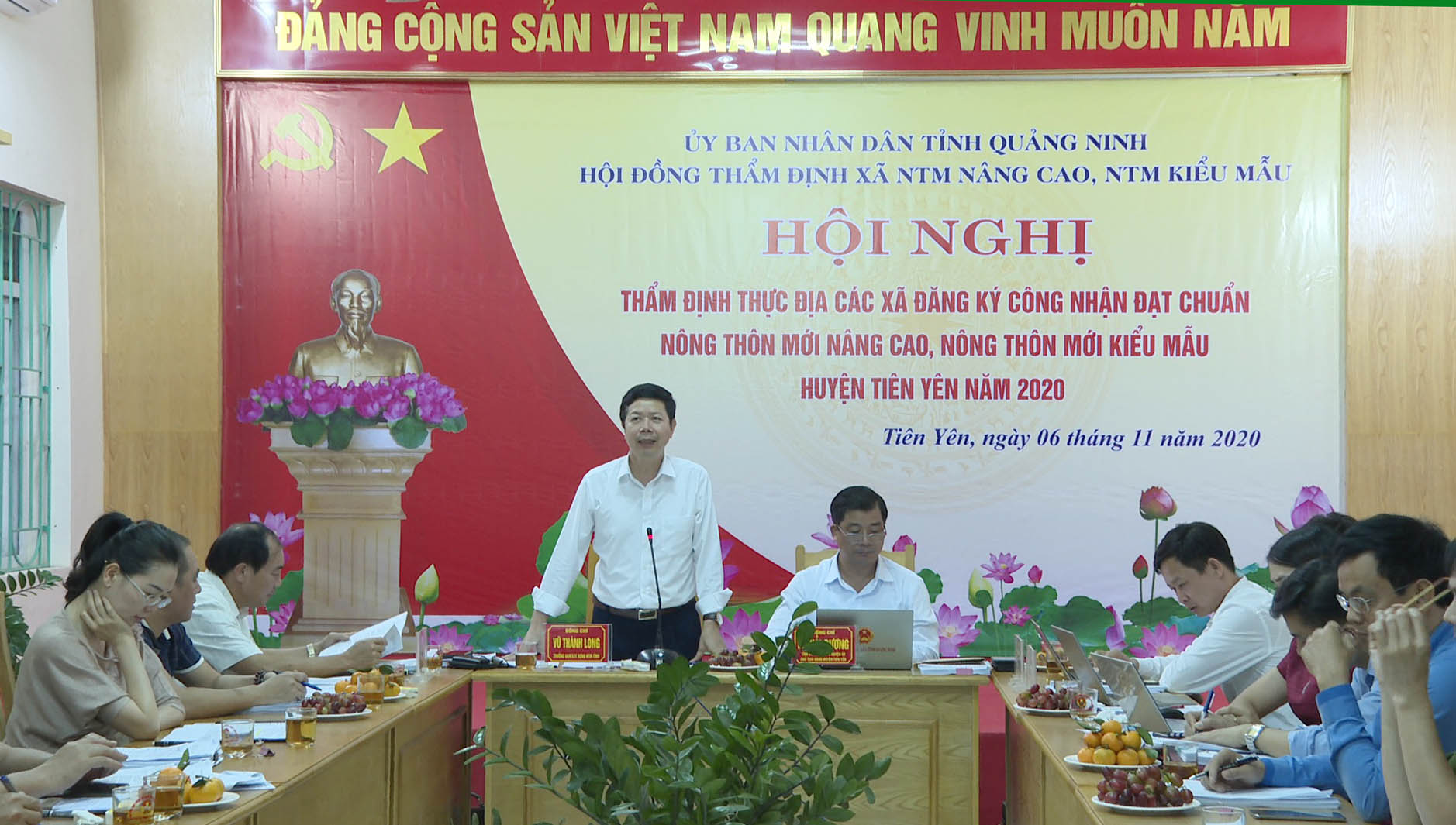 Đồng chí Vũ Thành Long, Trưởng Ban Xây dựng nông thôn mới tỉnh phát biểu tại buổi thẩm định