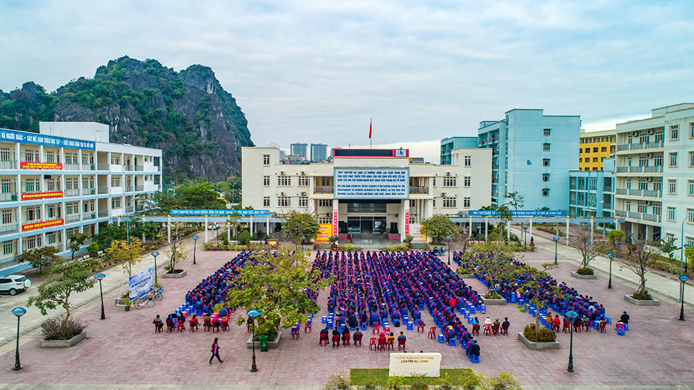 Trường THPT Chuyên Hạ Long ngày càng khẳng định uy tín, thương hiệu về bồi dưỡng nhân tài cho tỉnh.