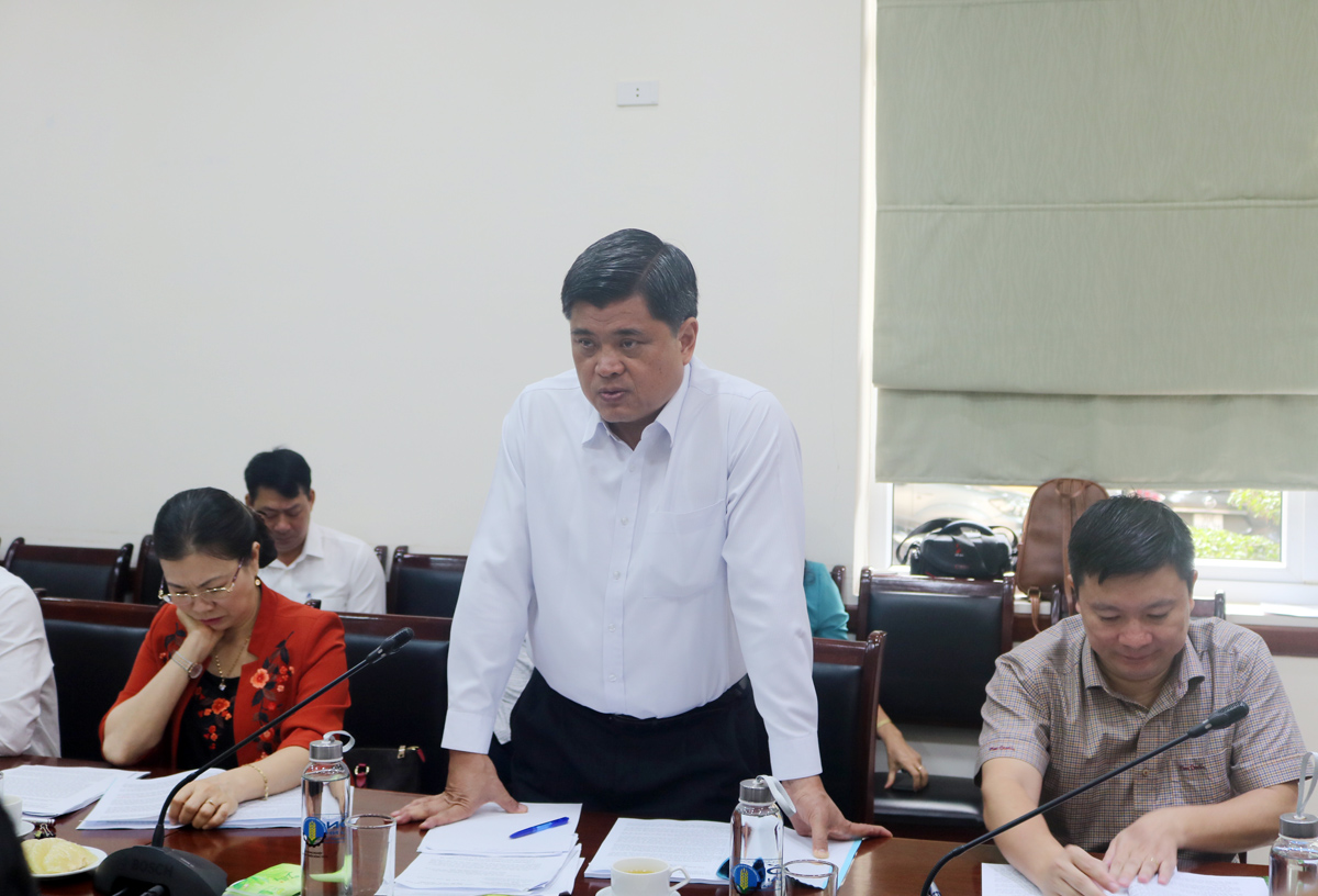 Thứ trưởng Bộ NN&PTNT Trần Thanh Nam, Chủ tịch Hội đồng thẩm định Trung ương phát biểu tại hội nghị.