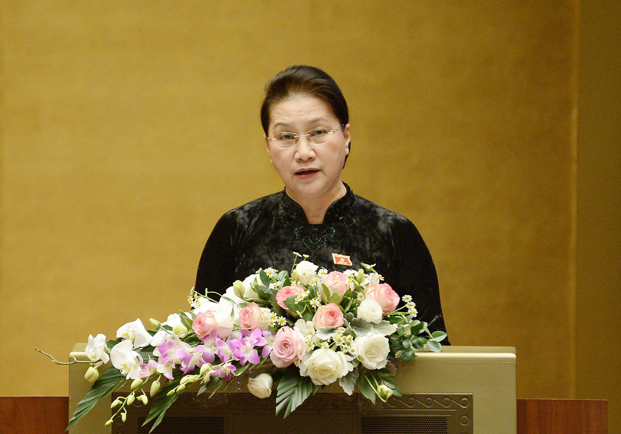 Chủ tịch Quốc hội Nguyễn Thị Kim Ngân phát biểu bế mạc kỳ họp. 