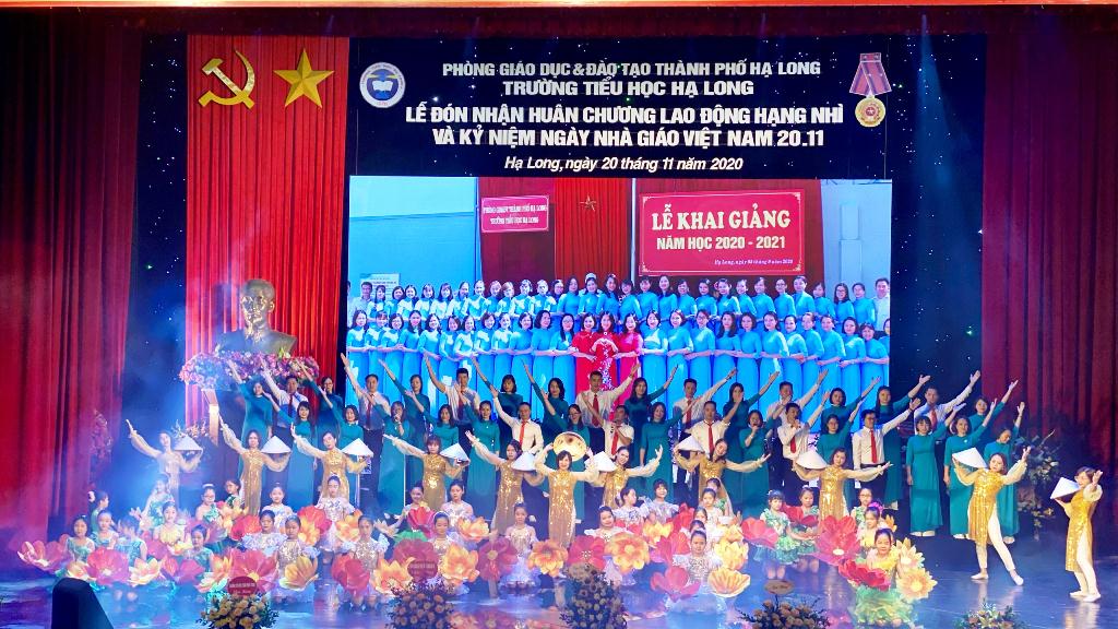 Qua 80 năm xây dựng và phát triển, Trường Tiểu học Hạ Long đã khẳng định được vai trò, vị thế trong ngành giáo dục của TP Hạ Long và tỉnh Quảng Ninh.