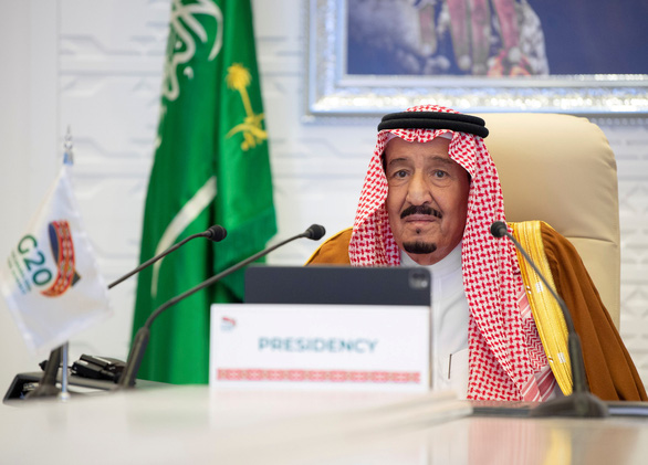 Quốc vương Saudi Arabia, Salman bin Abdulaziz, phát biểu mở đầu hội nghị thượng đỉnh G20 - Ảnh: REUTERS