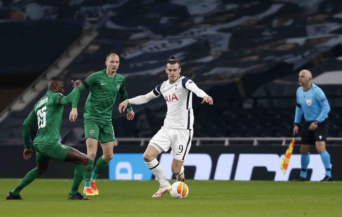Bale khá vô duyên ở trận đấu này.