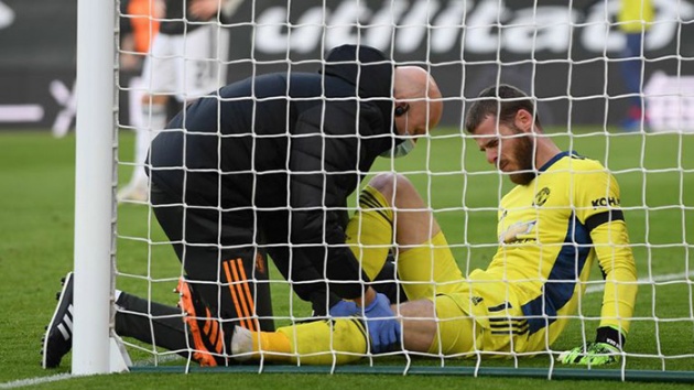  De Gea dính chấn thương trong trận gặp Southampton.