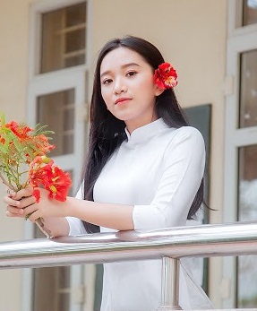Học sinh Nguyễn Hoàng Yến.