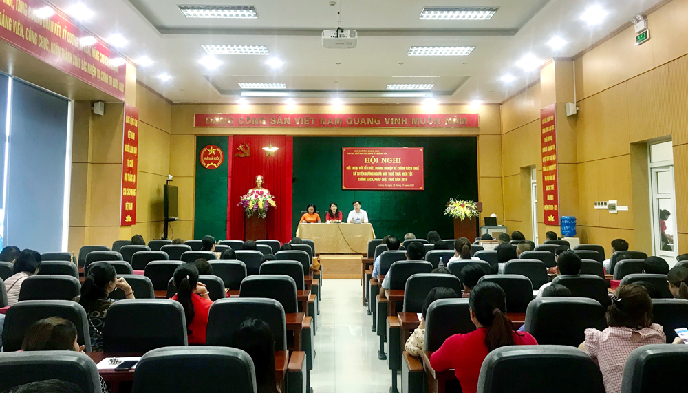 Chi cục thuế khu vực Uông Bí – Quảng Yên tổ chức hội nghị đối thoại với các tổ chức, doanh nghiệp về chính sách thuế vào tháng 10/2020.