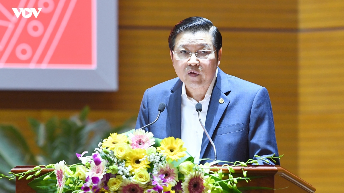 Ông Phan Đình Trạc - Bí thư Trung ương Đảng, Trưởng Ban Nội chính Trung ương trình bày Báo cáo về tình hình, kết quả công tác phòng, chống tham nhũng tại Hội nghị toàn quốc tổng kết công tác phòng, chống tham nhũng giai đoạn 2013-2020.