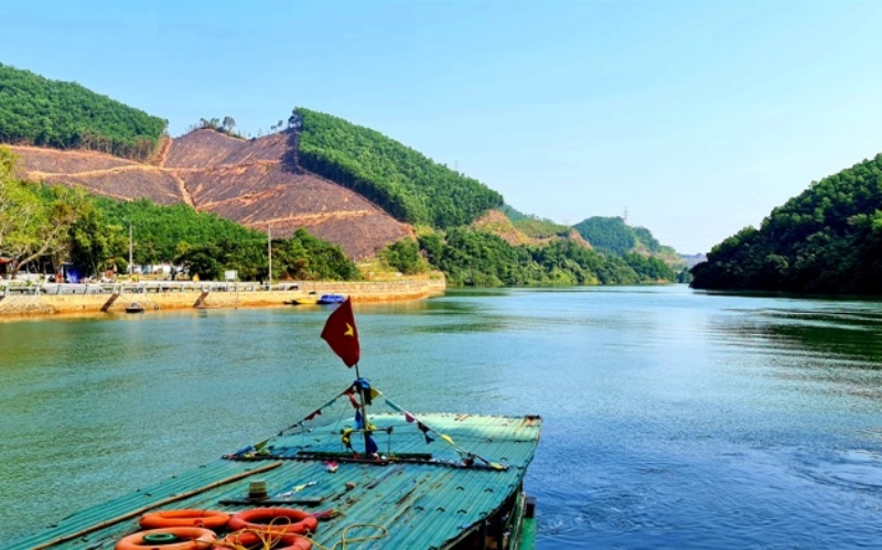 Mô hình du lịch trên sông đang là hướng đi phù hợp của huyện Ba Chẽ trong chiến lược phát triển du lịch gắn với liên kết vùng.