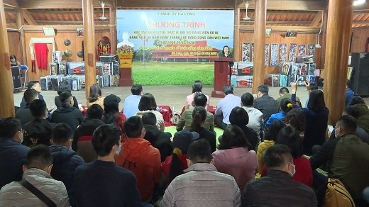 Chương trình học tập, rèn luyện thực tế đối với các đảng viên dự bị Đảng viên 90 năm ngày thành lập Đảng cộng sản Việt Nam. 