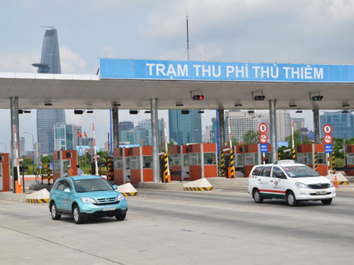 TP Hồ Chí Minh vẫn chưa thể triển khai việc thu phí tự động ETC tại trạm trên đường Nguyễn Văn Linh.