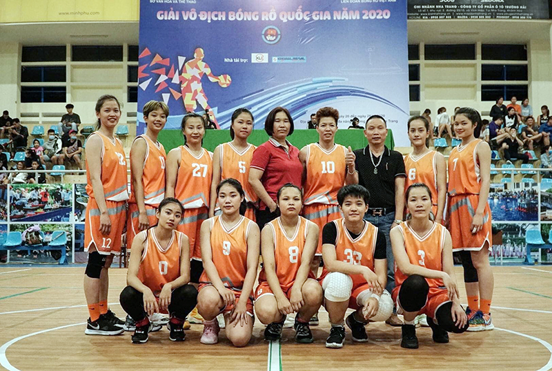 Đội bóng rổ nữ QN mùa giải 2020.