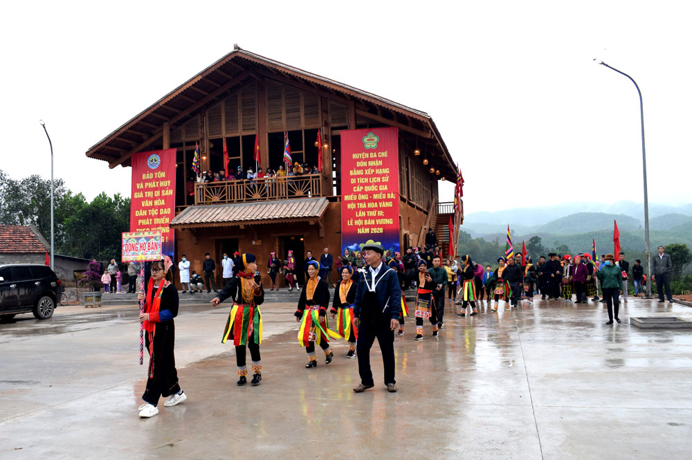 Năm 2020 từ chương trình phát triển du lịch, huyện Ba Chẽ đã xây dựng Nhà Truyền thống người Dao tại thôn Sơn Hải