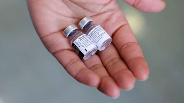 Vaccine phòng bệnh COVID-19 của Pfizer/BioNTech. Ảnh: Reuters