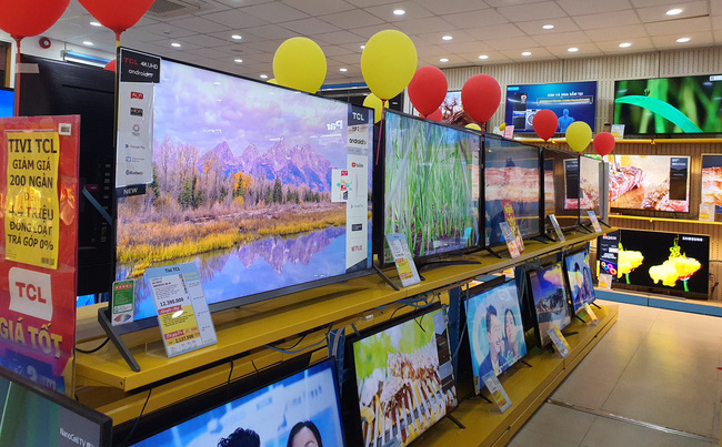Tivi 4K ồ ạt xả kho nhân Tết Dương lịch 2021.