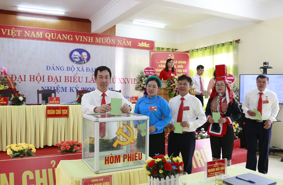 Khẳng định hiệu quả mô hình "Dân tin - Đảng cử"