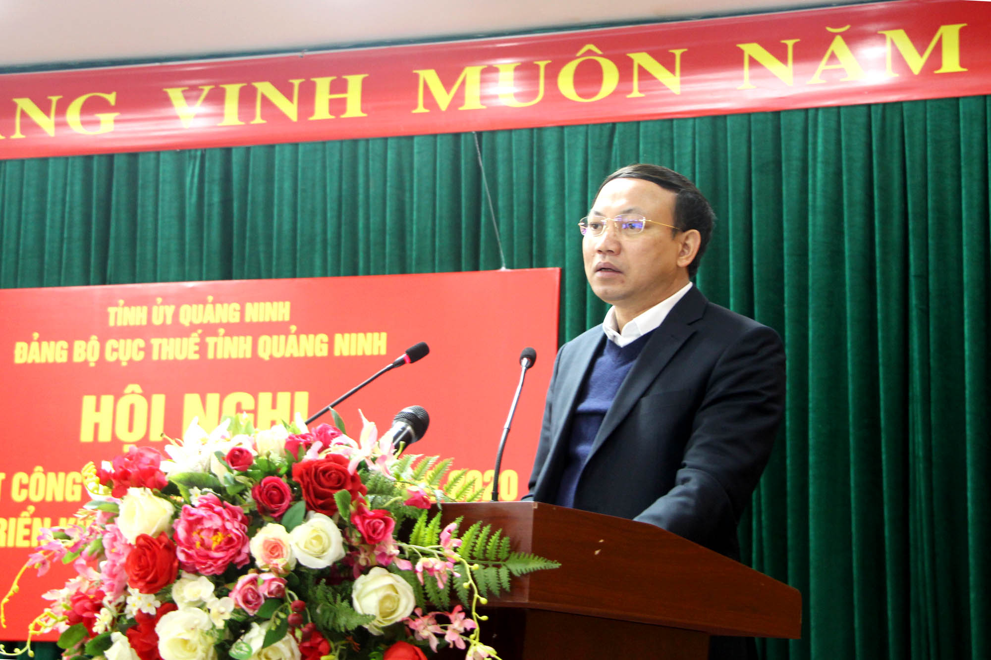 Đồng chí Nguyễn Xuân Ký, Bí thư Tỉnh ủy, Chủ tịch HĐND tỉnh,phát biểu chỉ đạo tại hội nghị.
