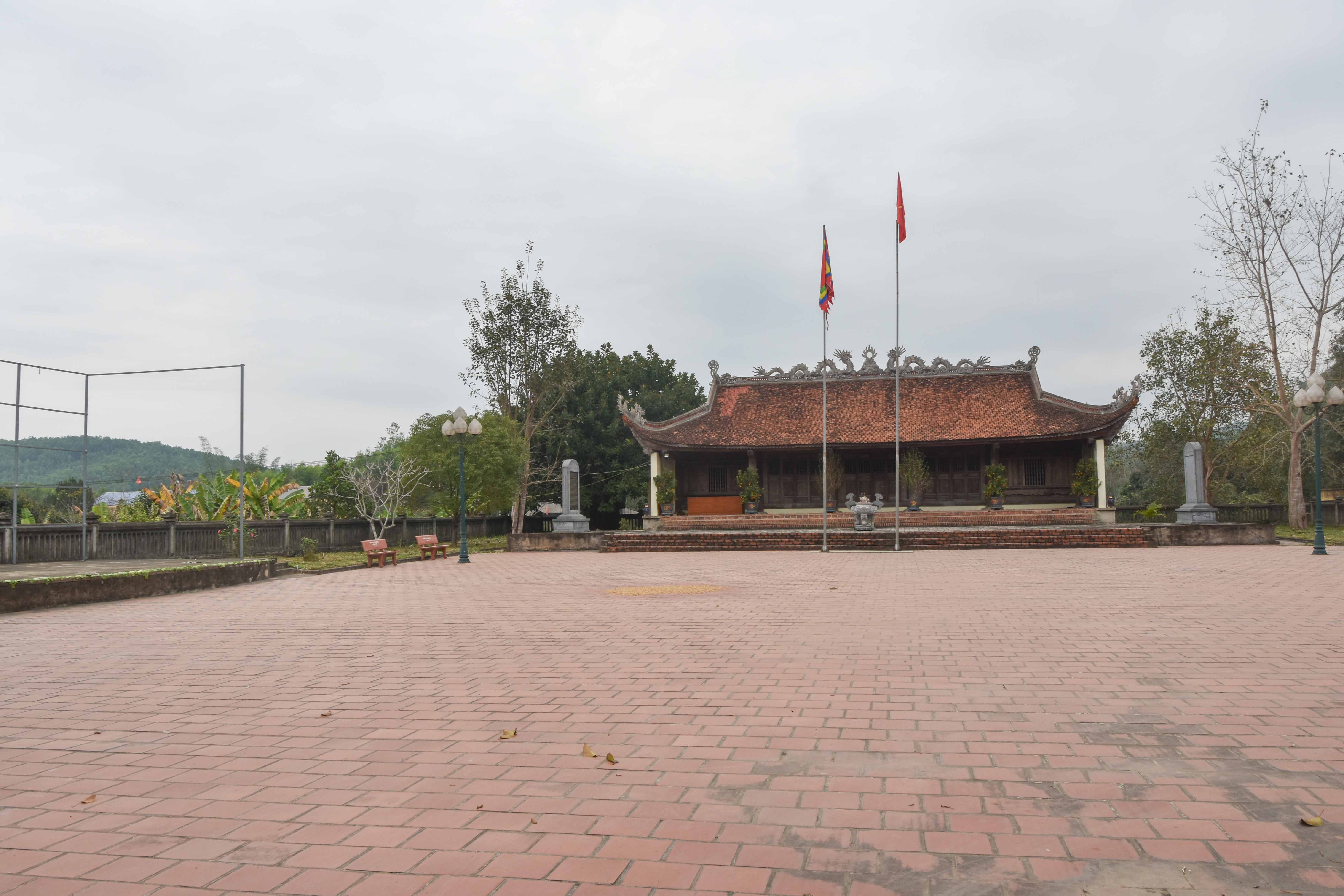 Đình Làng Dạ (xã Thanh Lâm, huyện Ba Chẽ) không tổ chức lễ hội đầu năm 2021.