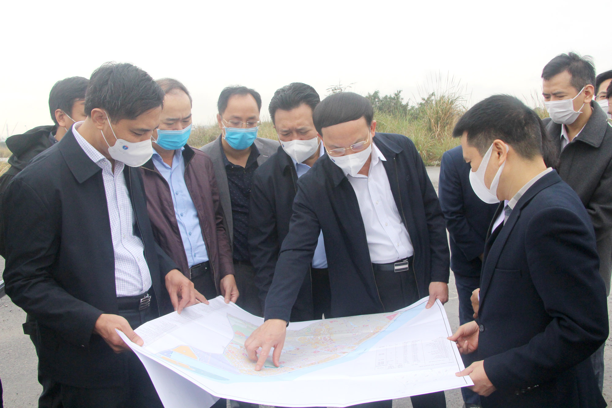 Đồng chí Bí thư Tỉnh ủy kiểm tra tại Khu đô thị Cao Xanh - Hà Khánh B và khu đô thị Hà Khánh C.