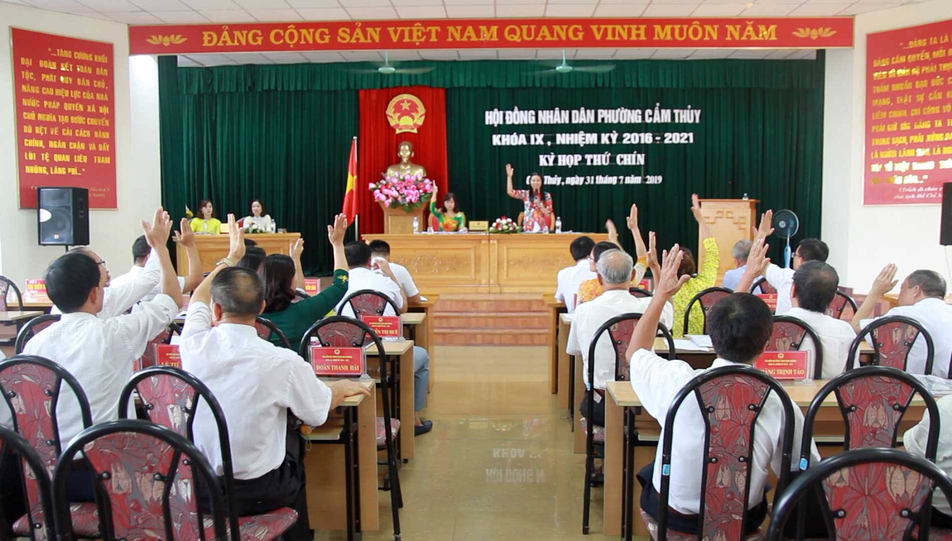 Nhiệm vụ, quyền hạn của Hội đồng nhân dân cấp xã được quy định như thế nào?