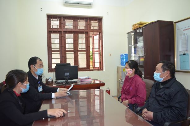 Bí thư Đảng ủy, Chủ tịch UBND xã Tiền An thực hiện nghiêm việc tiếp công dân vào ngày thứ 5 hàng tuần.