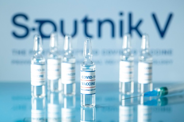 Bộ Y tế đã phê duyệt có điều kiện vắc xin cho nhu cầu cấp bách trong phòng chống dịch COVID-19 đối với vắc xin Gam-COVID-Vac (tên khác là SPUTNIK V) của Nga - Ảnh minh họa
